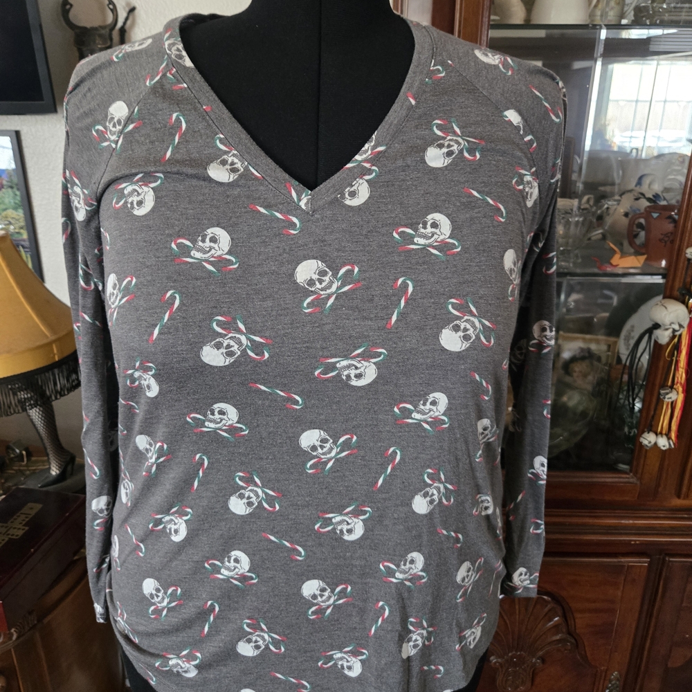 Torrid Gray Long Sleeve Top with Skull and Candy Cane Print